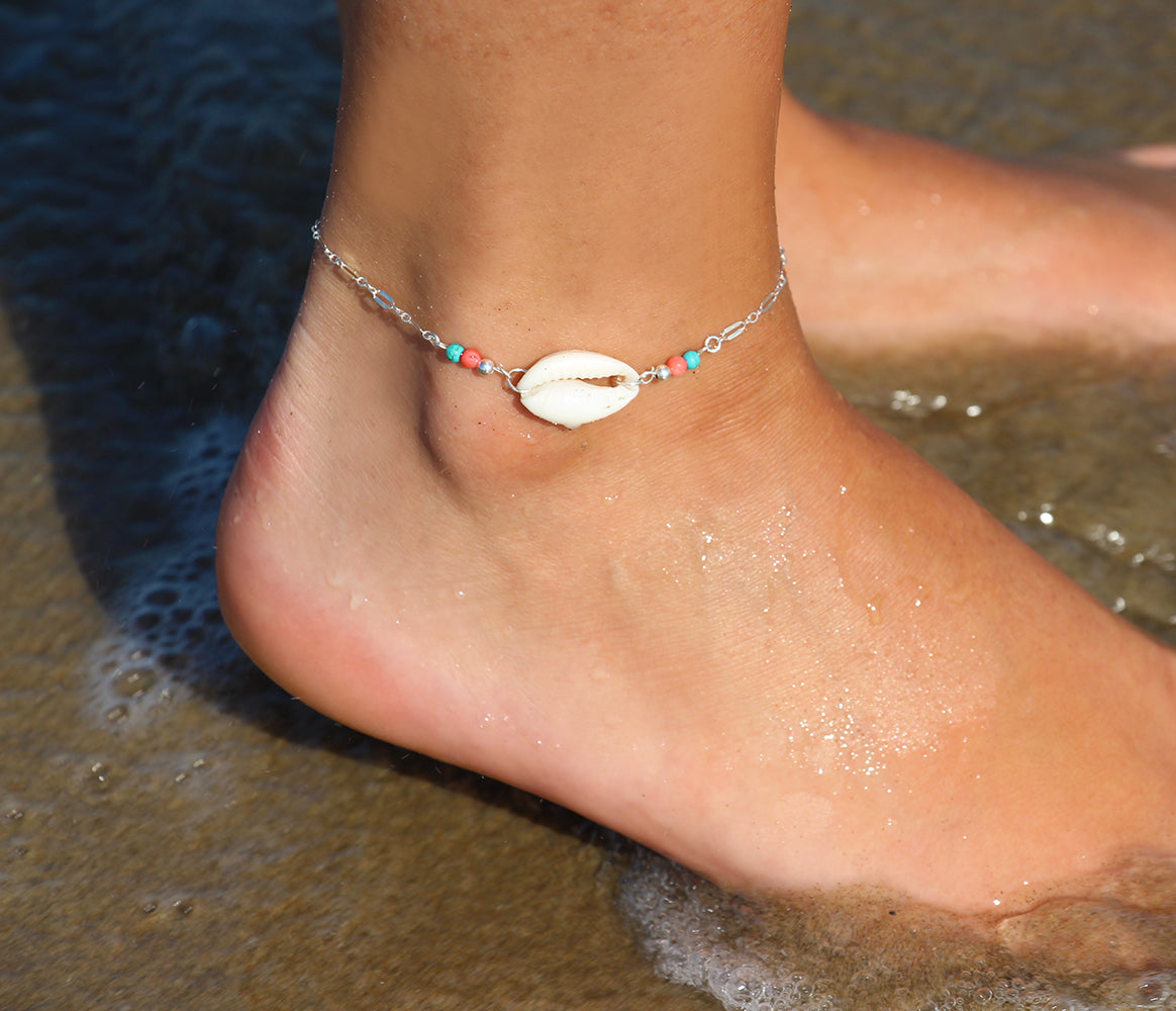 Bracelet de cheville Nayade - Coquillage Cowrie blanc - Perles turquoise, corail - Argent 925