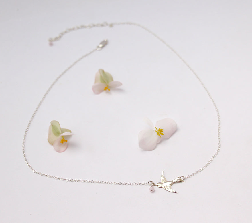 Collier Swallow - Oiseau Hirondelle - Perle de verre rose - Argent 925