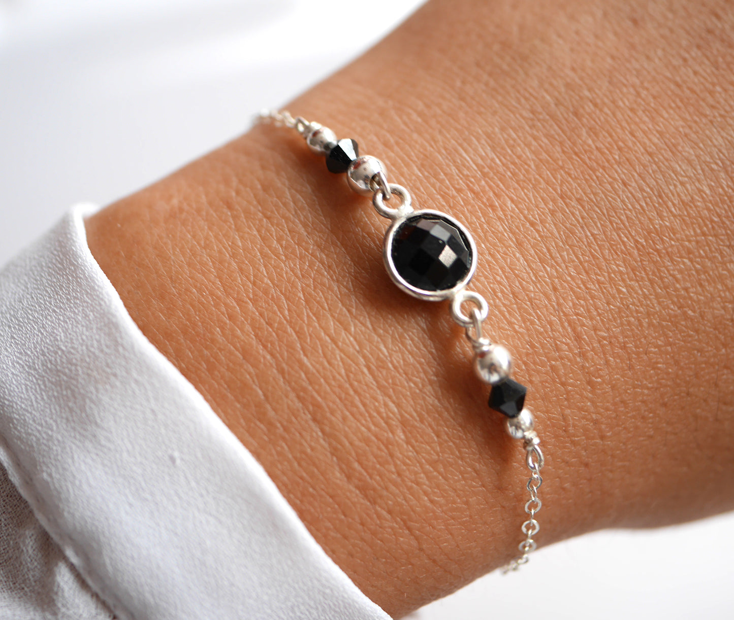 Bracelet hephaistos - Pierre Onyx noir ronde - Perles noir et argent - Argent 925