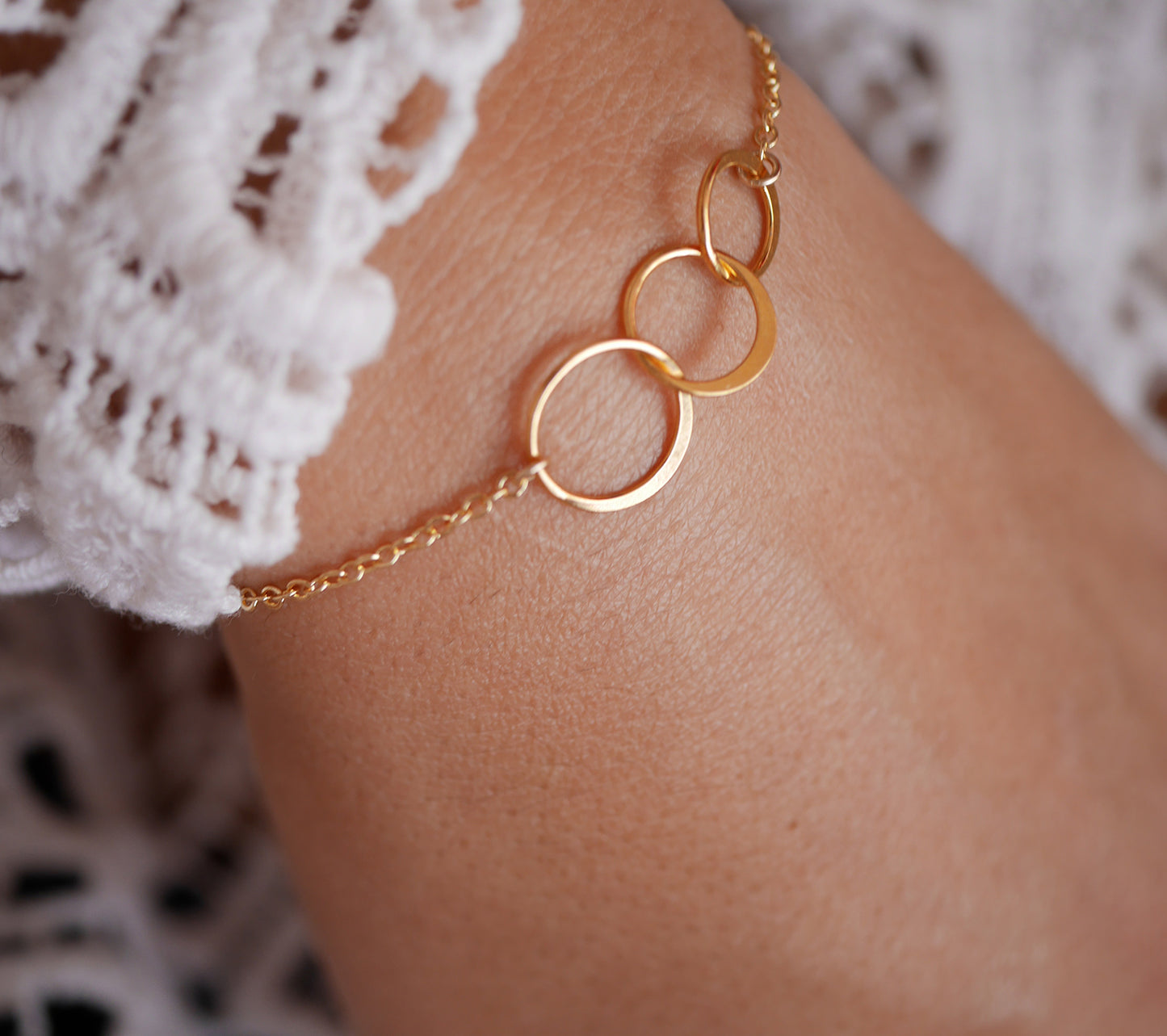 Bracelet Infinity 3 - Trois cercles imbriqués - Amour Infinis - Plaqué Or