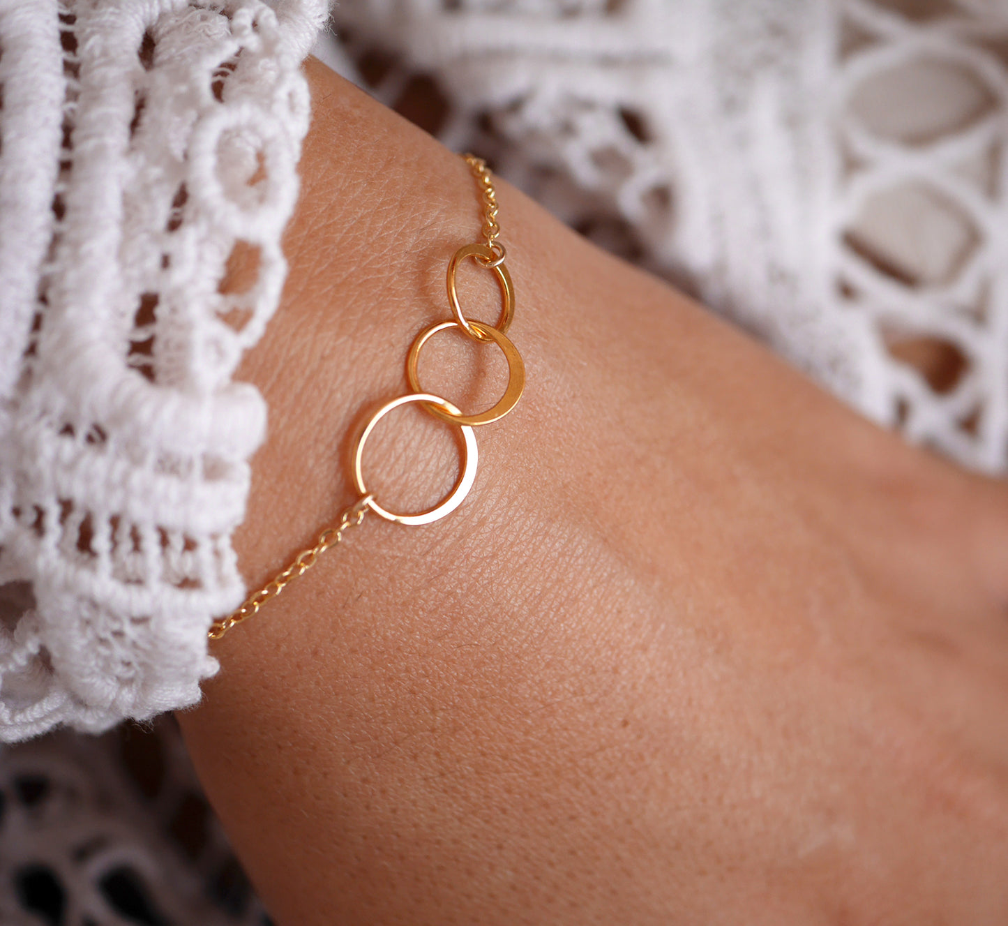 Bracelet Infinity 3 - Trois cercles imbriqués - Amour Infinis - Plaqué Or