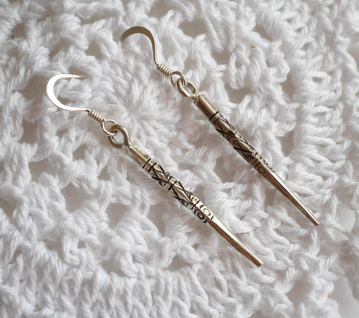 Boucles d'oreille Aiyana - Pic gravé Boho - Argent 925