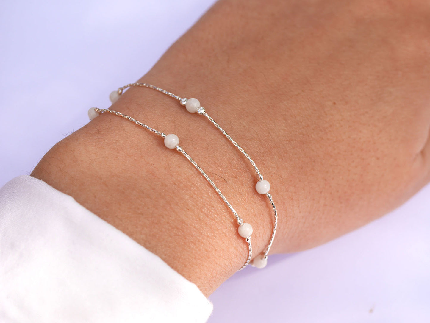 Bracelet Bloom - Double tours - Perles pierre de lune blanches - Chaîne serpent - Argent 925