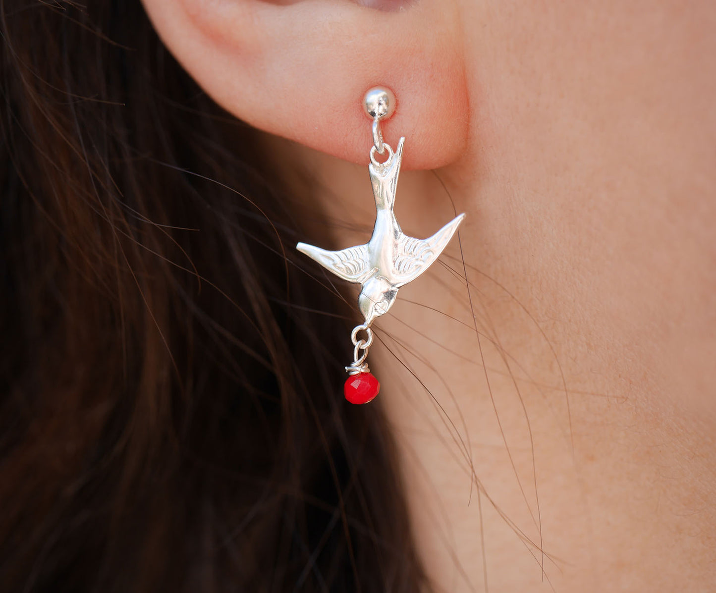 Boucles d'oreille Swallow - Oiseau Hirondelle - Perle de verre rouge - Argent 925