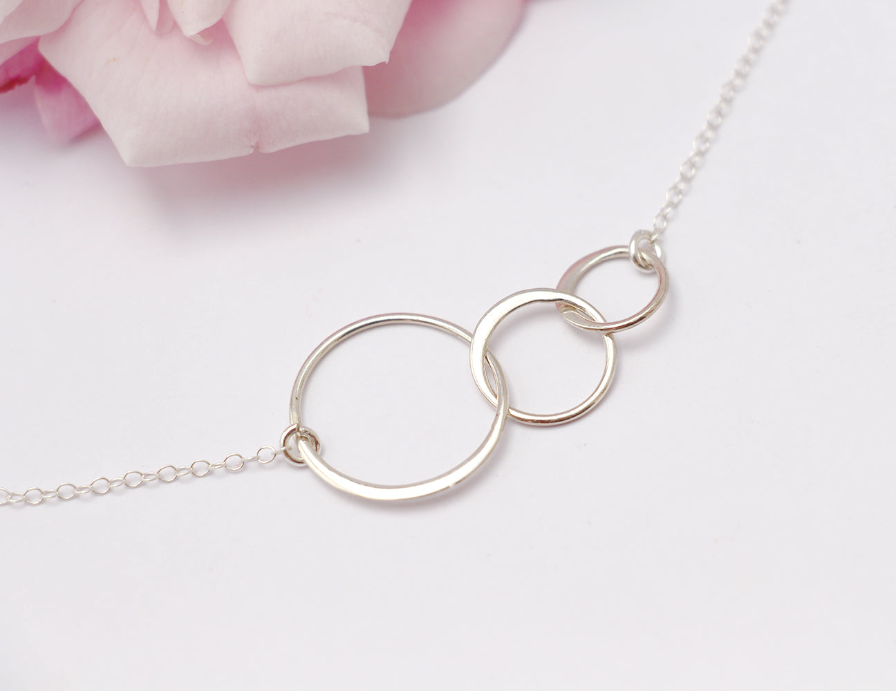 Collier Infinity 3 - Trois cercles liés - Amour infini - Argent 925