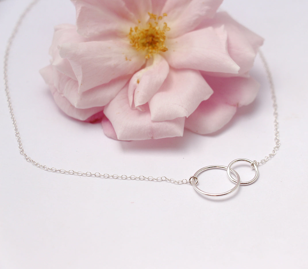 Collier Infinity - Doubles cercles imbriqués - Amour infini - Argent 925