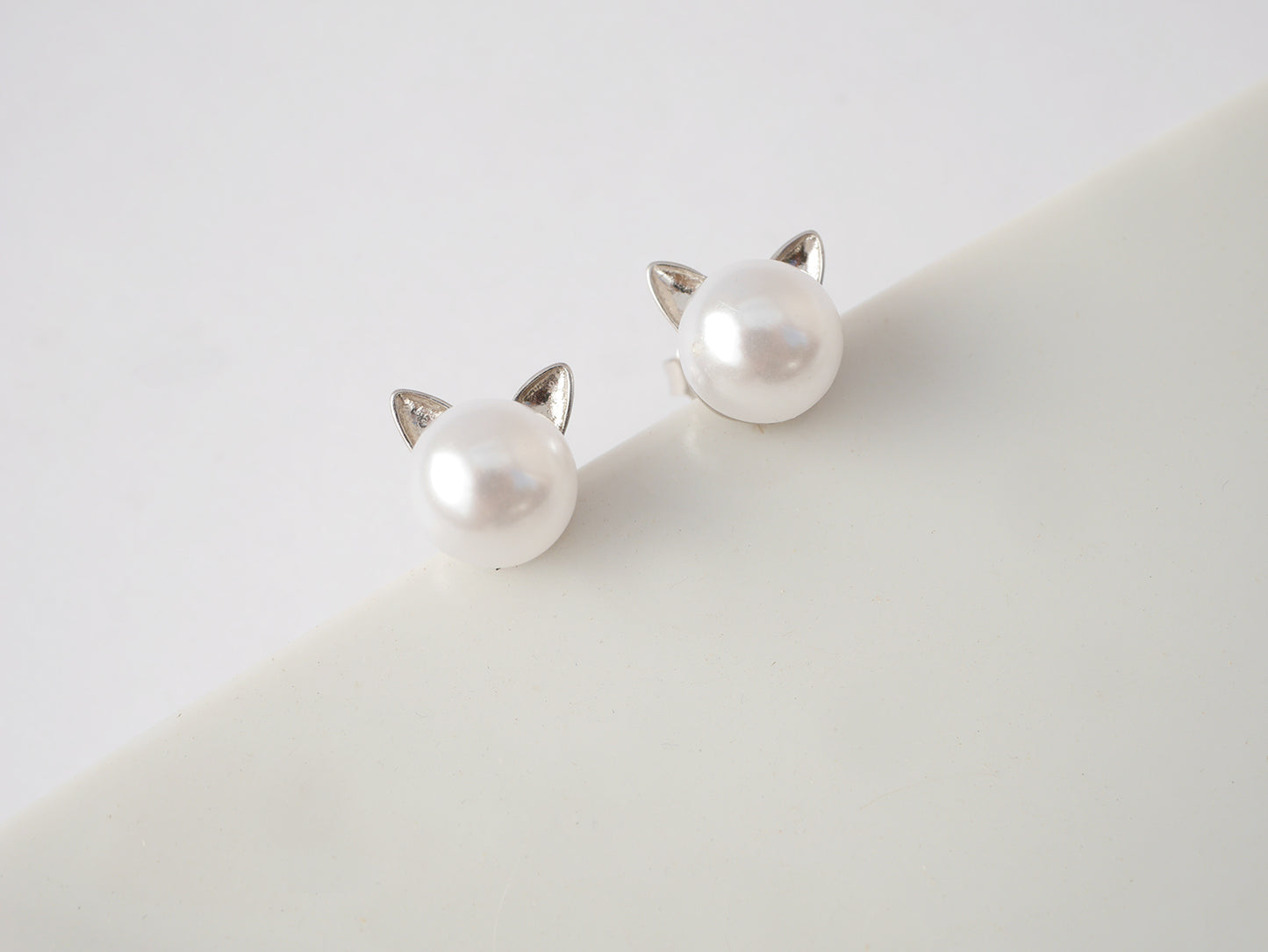 Boucles d'oreille Cat - Puce chat - Argent 925 - Perle d'eau douce